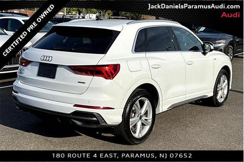 2024 Audi Q3 45 S line Premium Plus