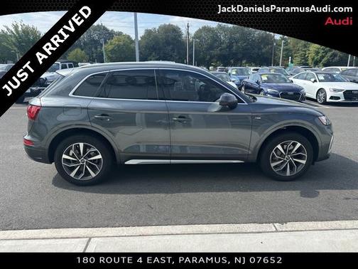 2023 Audi Q5 45 S line Premium