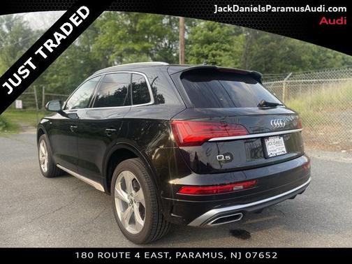 2022 Audi Q5 45 S line Prestige