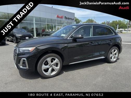 2022 Audi Q5 45 S line Prestige
