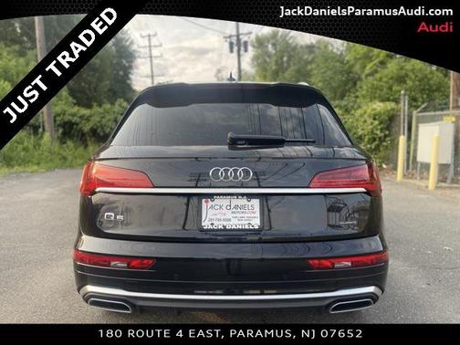 2022 Audi Q5 45 S line Prestige