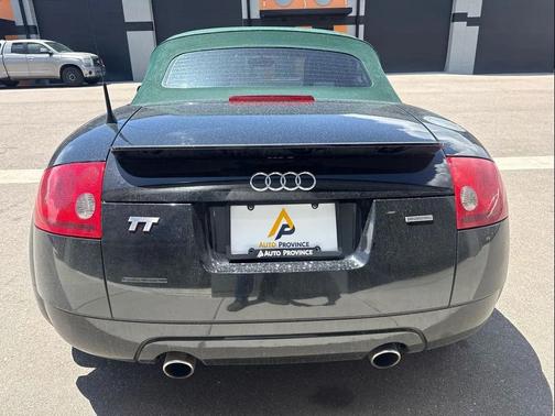 Black 2001 Audi TT quattro