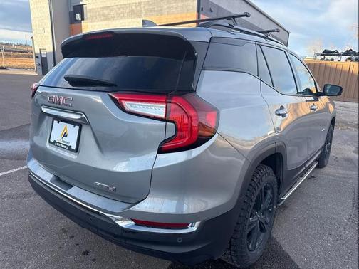 2023 GMC Terrain AWD AT4