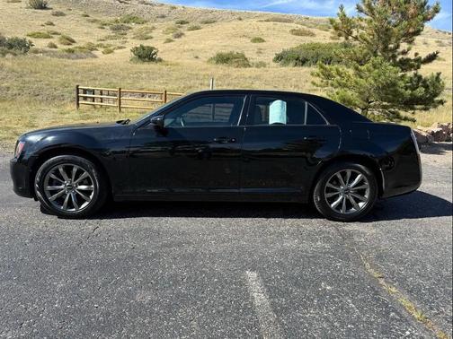 2014 Chrysler 300 S