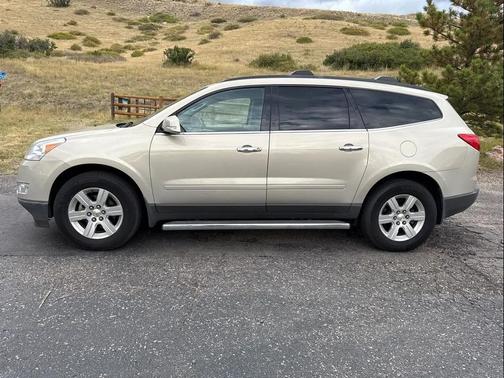 2012 Chevrolet Traverse LT
