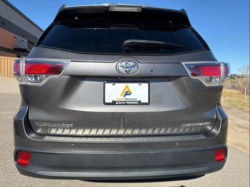 2016 Toyota Highlander Limited