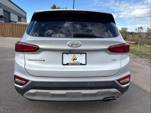 2019 Hyundai SANTA FE SE 2.4