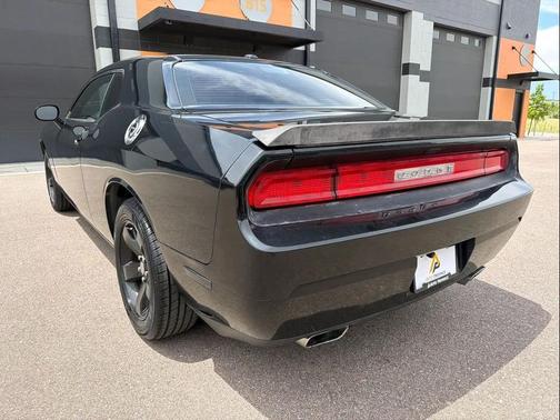 Black Clearcoat 2014 Dodge Challenger SXT
