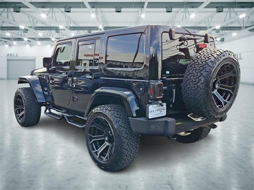 2017 Jeep Wrangler Unlimited Sahara