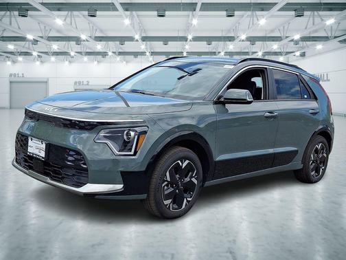 Cityscape Green 2026 Kia Niro EV Wind