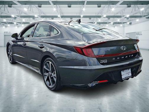 2022 Hyundai SONATA SEL Plus