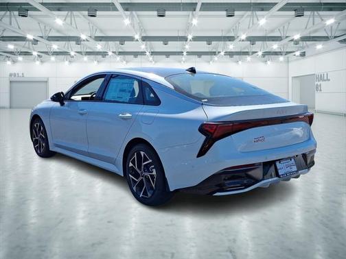 2025 Kia K5 EX