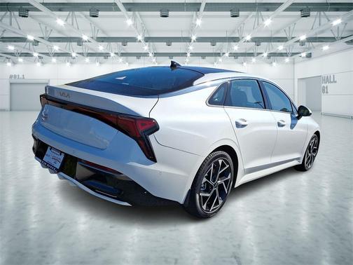 2025 Kia K5 EX
