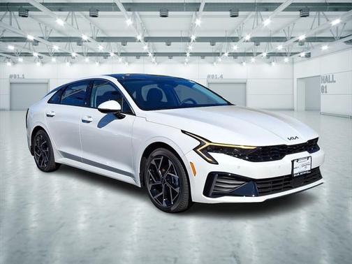 2025 Kia K5 EX