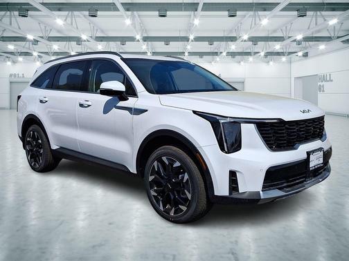 Glacial White Pearl 2026 Kia Sorento EX