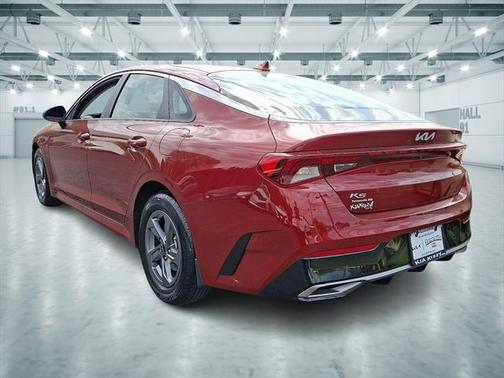 2022 Kia K5 LXS