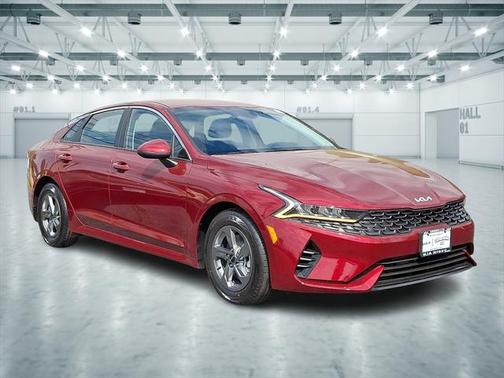 2022 Kia K5 LXS