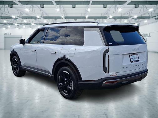 Glacial White Pearl 2027 Kia Telluride EX