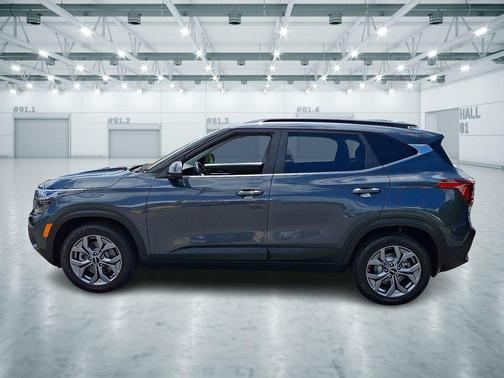 Gravity Gray 2024 Kia Seltos S