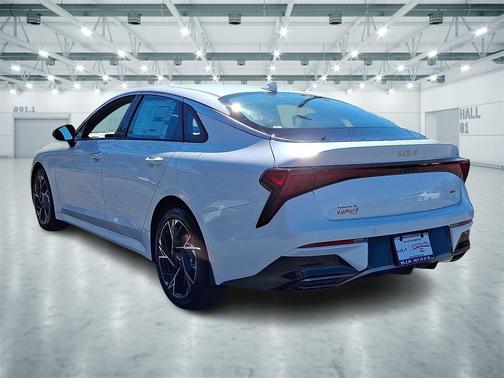 2026 Kia K5 GT-Line