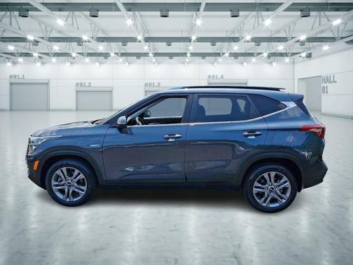 2022 Kia Seltos S