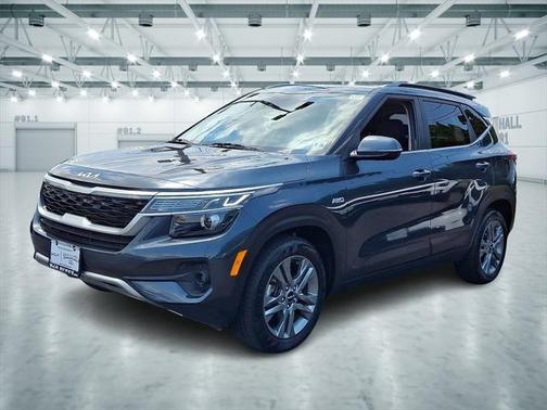 2022 Kia Seltos S