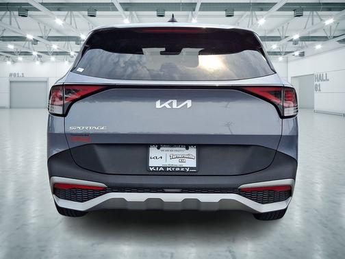 Everlasting Silver 2023 Kia Sportage EX