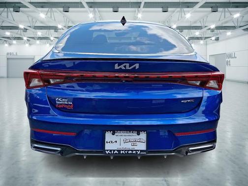 2022 Kia K5 GT-Line