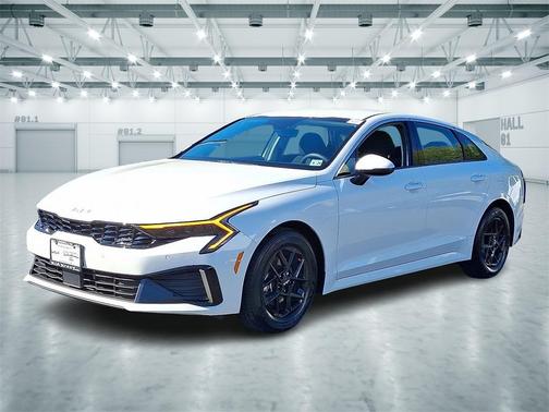 2025 Kia K5 LXS