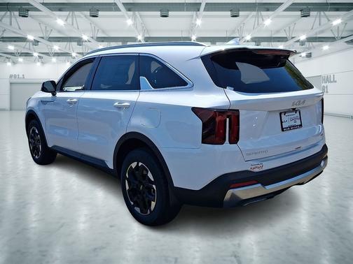 Glacial White Pearl 2026 Kia Sorento S