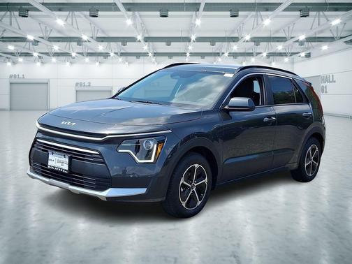 Interstellar Gray 2026 Kia Niro LX