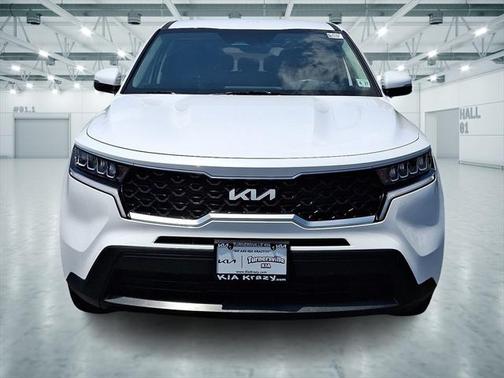 2022 Kia Sorento LX