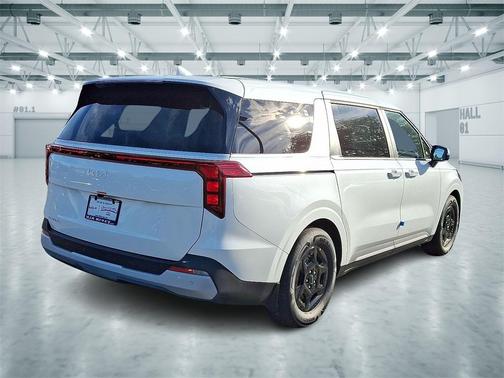 2026 Kia Carnival LXS