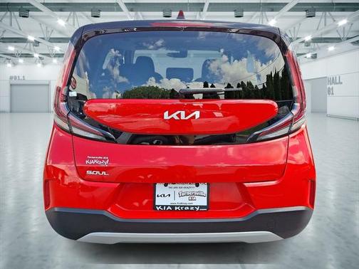 2023 Kia Soul LX