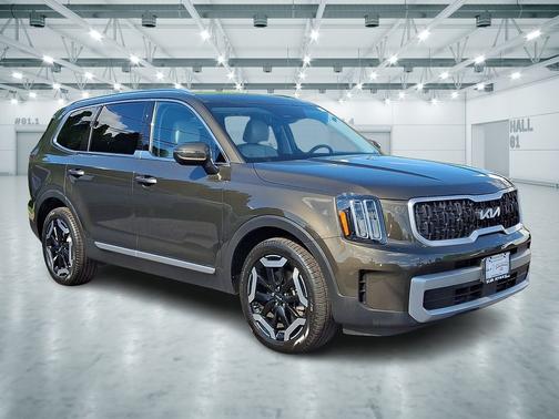 Dark Moss 2023 Kia Telluride EX
