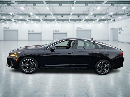 2021 Kia K5 EX