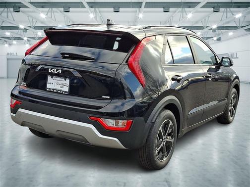 2025 Kia Niro EX