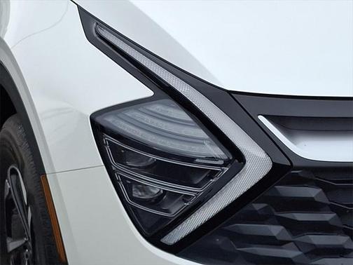 2025 Kia Sportage Hybrid LX