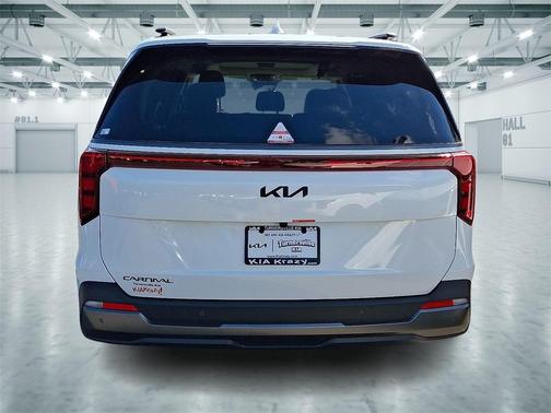 2026 Kia Carnival SX