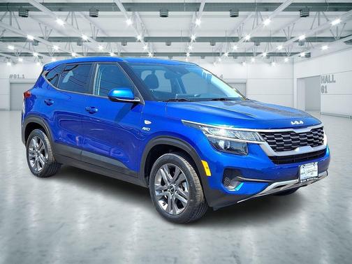 Neptune Blue 2023 Kia Seltos LX