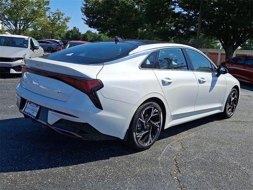 2025 Kia K5 GT-Line
