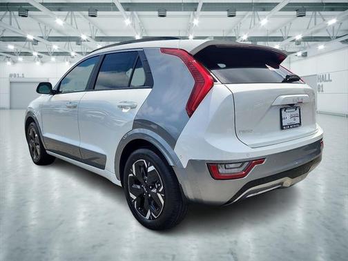 2025 Kia Niro EV Wave