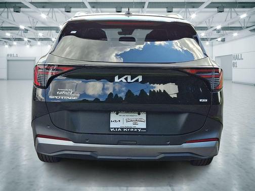Ebony Black 2026 Kia Sportage EX