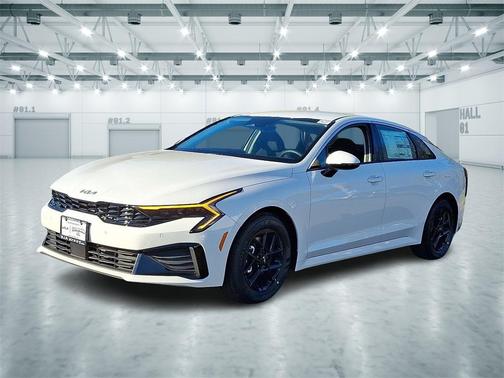 2026 Kia K5 LXS FWD