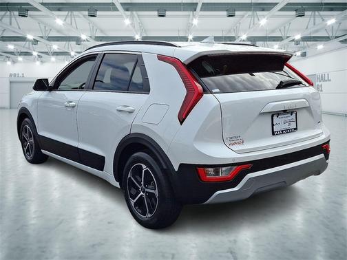 2023 Kia Niro EX