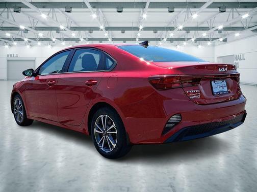 Currant Red 2023 Kia Forte LXS