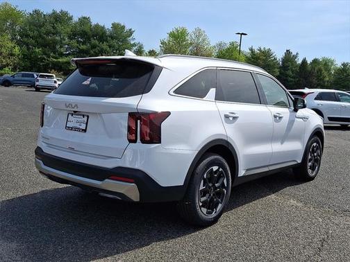 2025 Kia Sorento S