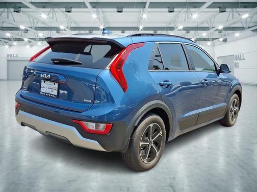2025 Kia Niro Plug-In Hybrid EX