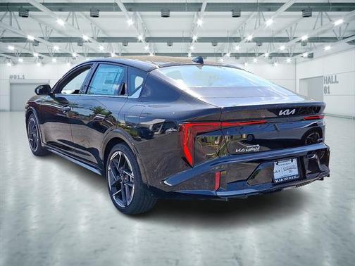 2025 Kia K4 GT-Line