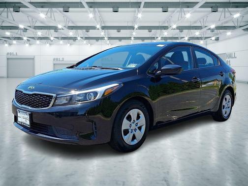Aurora Black 2017 Kia Forte LX